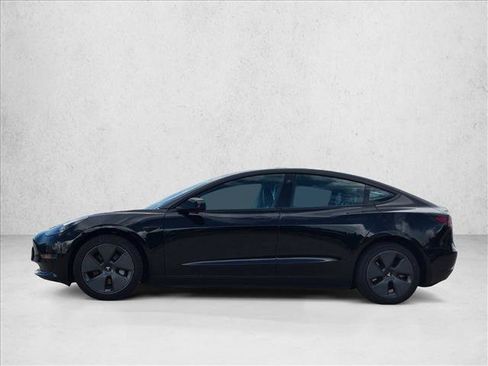 Used 2023 Tesla Model 3 Standard Range RWD image 9