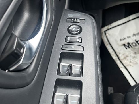 Certified 2023 Honda Pilot Touring image 34