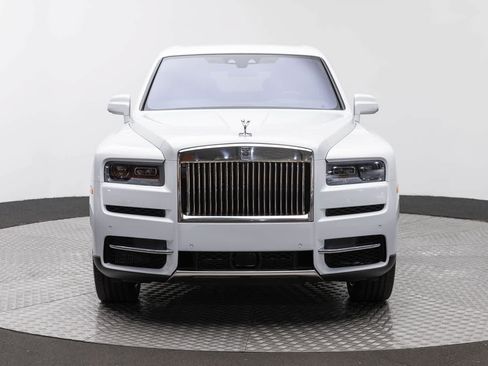 Used 2021 Rolls-Royce Cullinan AWD/4WD image 6