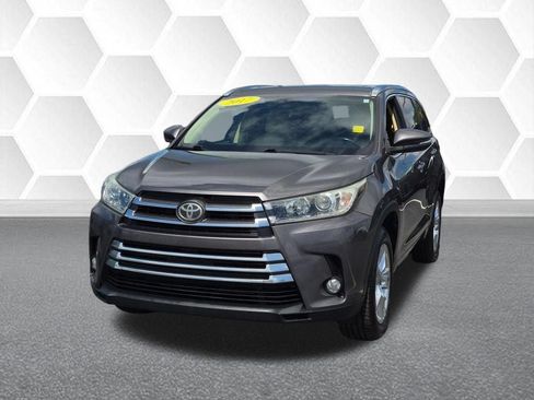 Used 2017 Toyota Highlander Limited FWD image 7