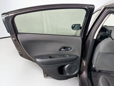 Used 2019 Honda HR-V EX image 24