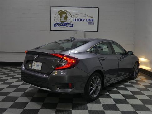 Used 2019 Honda Civic EX image 10