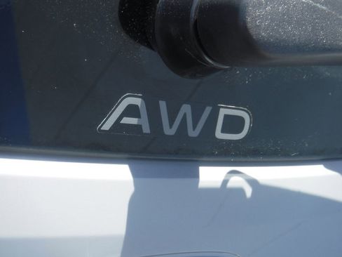 Used 2023 Honda HR-V Sport image 10