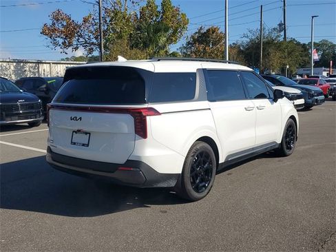 New 2026 Kia Carnival SX Prestige image 6