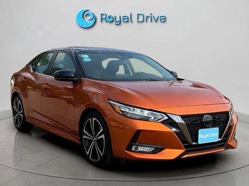 Used 2022 Nissan Sentra SR FWD image 8