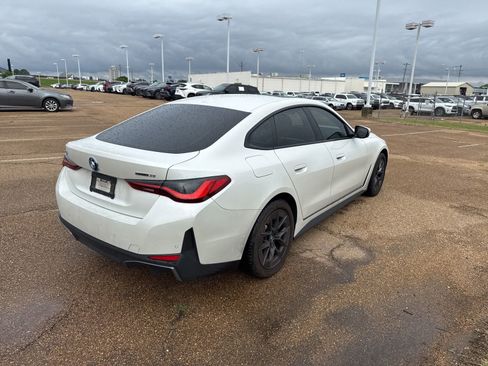 Used 2023 BMW i4 eDrive35 RWD image 5