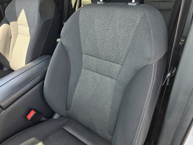 Used 2025 Nissan Rogue SV FWD image 14