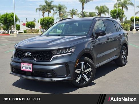 Used 2021 Kia Sorento EX FWD image 1