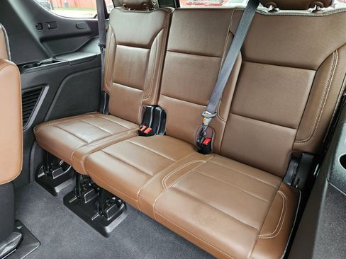 Used 2021 Chevrolet Tahoe High Country image 35