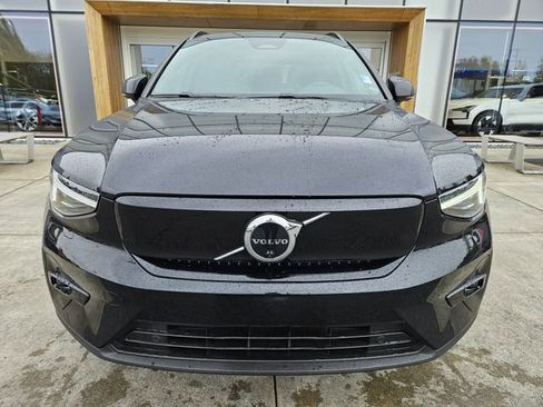 Certified 2023 Volvo XC40 Recharge Ultimate w/ Protection Package Premier AWD/4WD image 2