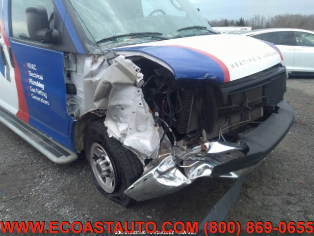 Used 2018 GMC Savana 2500 w/ Driver Convenience Package RWD image 5