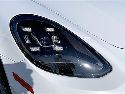 Certified 2023 Porsche Panamera Platinum Edition RWD image 12