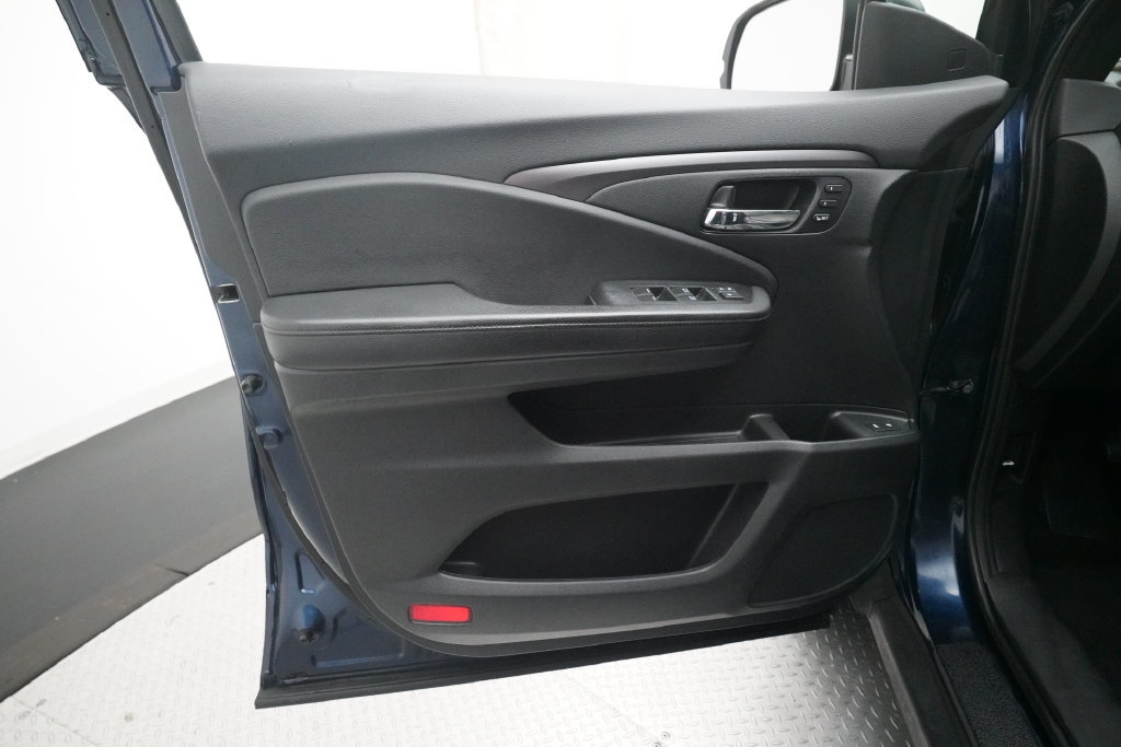 Used 2020 Honda Passport EX-L image 27