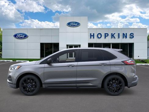 New 2024 Ford Edge SE w/ Black Appearance Package image 3