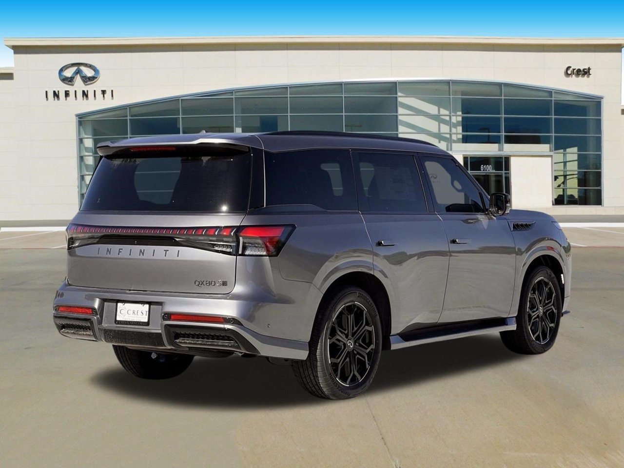 New 2027 INFINITI QX80 Luxe AWD/4WD image 3