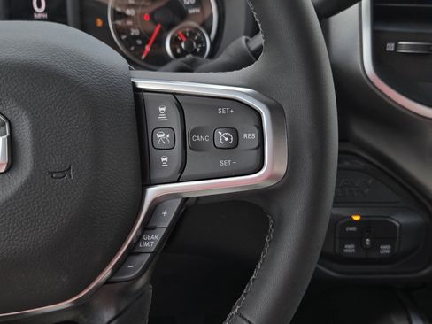 New 2026 RAM 2500 Lone Star AWD/4WD image 11