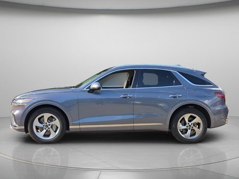 Used 2026 Genesis GV70 2.5T AWD/4WD image 3