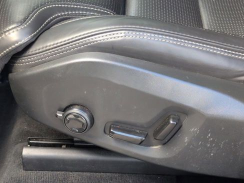 Used 2022 Volvo XC60 B5 Inscription w/ Advanced Package image 25