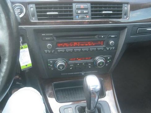 Used 2012 BMW 328i xDrive Coupe image 19