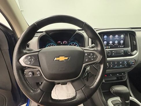 Used 2020 Chevrolet Colorado LT AWD/4WD image 19