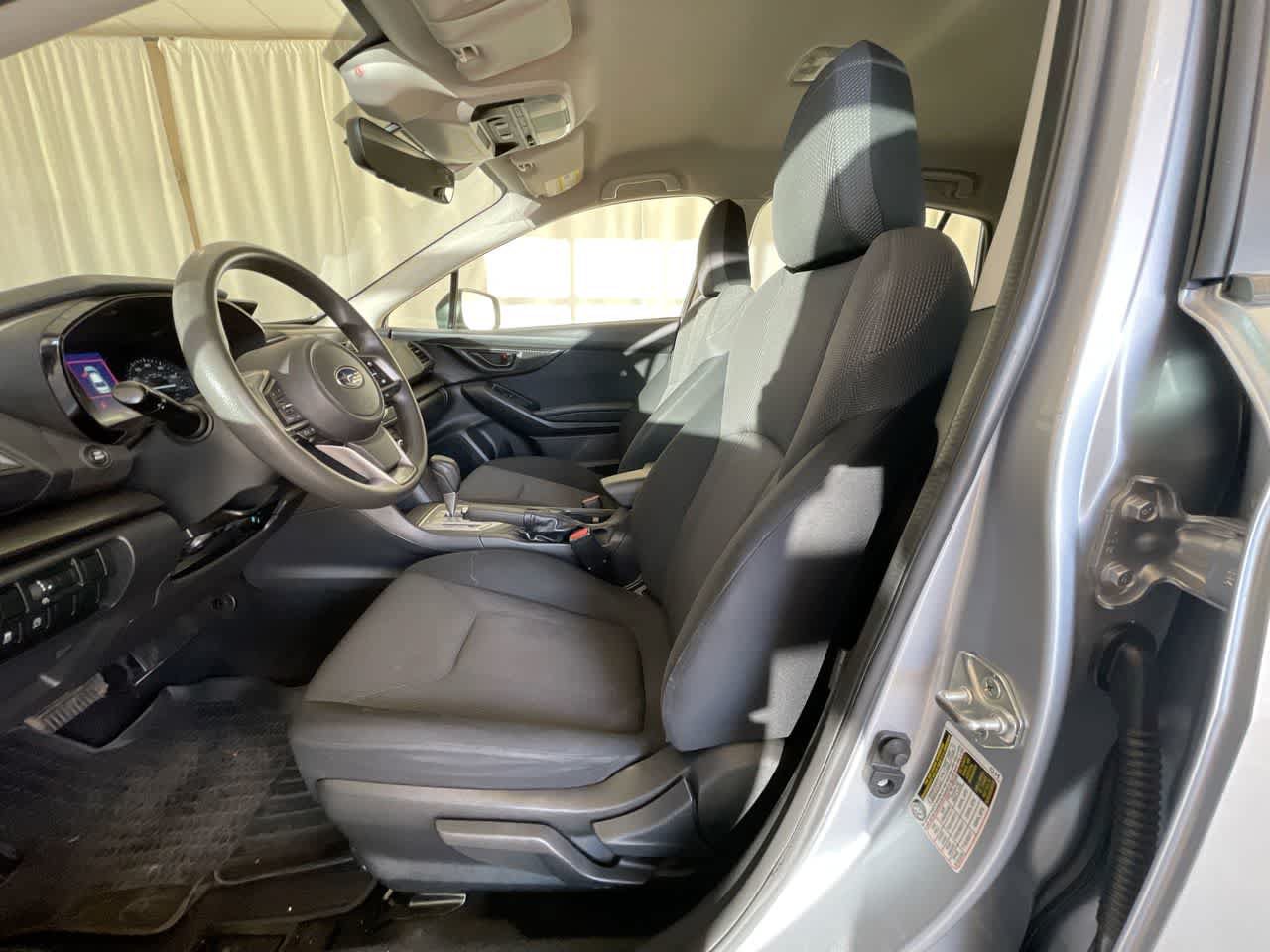 Used 2022 Subaru Crosstrek 2.0i AWD/4WD image 11