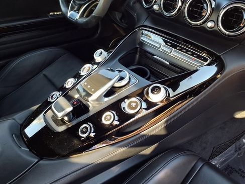 Used 2016 Mercedes-Benz AMG GT S image 27