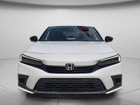Used 2023 Honda Civic Sport image 4