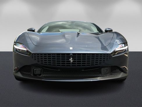Certified 2024 Ferrari Roma image 8