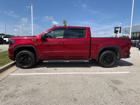 Used 2024 GMC Sierra 1500 Elevation w/ X31 Off-Road Package AWD/4WD image 3