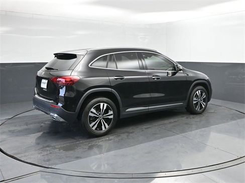 New 2025 Mercedes-Benz GLA 250 image 15