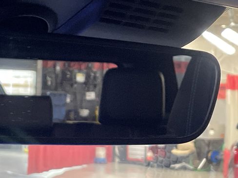 Used 2025 Toyota 4Runner Limited image 27