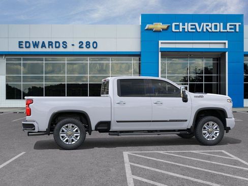 New 2026 Chevrolet Silverado 3500 High Country w/ High Country Premium Package AWD/4WD image 5