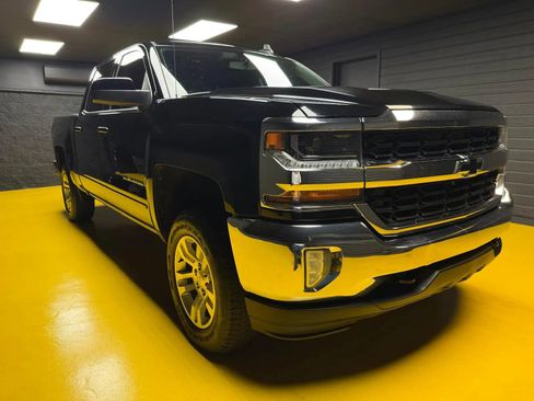 Used 2016 Chevrolet Silverado 1500 LT w/ All Star Edition AWD/4WD image 3