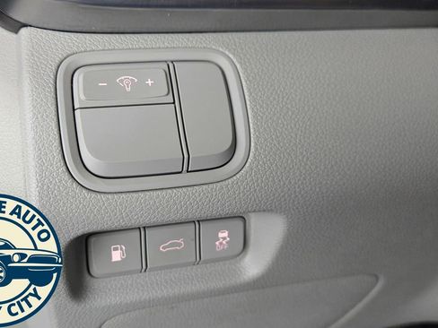 Used 2017 Kia Optima EX image 21