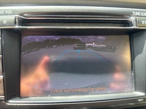 Used 2013 Toyota RAV4 LE AWD/4WD image 16
