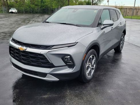 Used 2025 Chevrolet Blazer LT AWD/4WD image 5