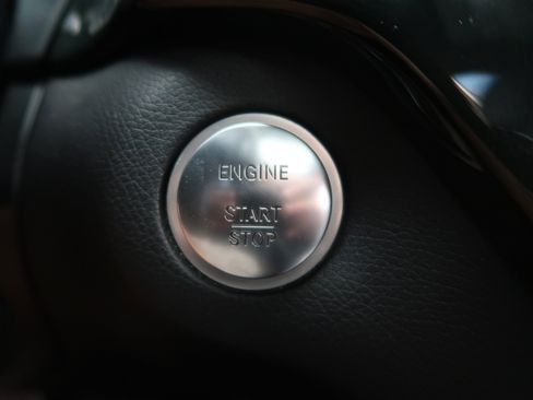 Used 2019 Mercedes-Benz GLE 400 4MATIC image 16