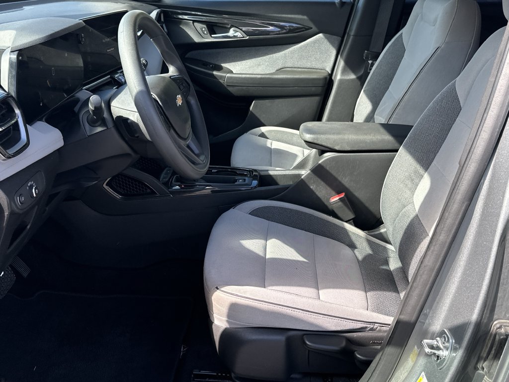 Used 2025 Chevrolet TrailBlazer LT FWD image 14