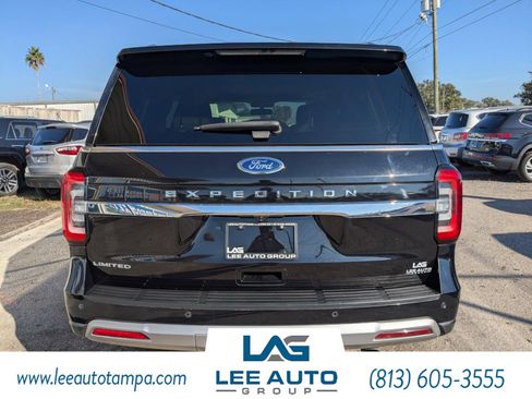 Used 2022 Ford Expedition Limited image 4