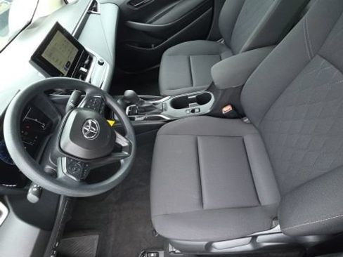 Used 2026 Toyota Corolla LE FWD image 14