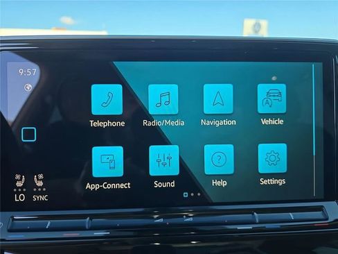 New 2026 Volkswagen Atlas SE FWD image 20
