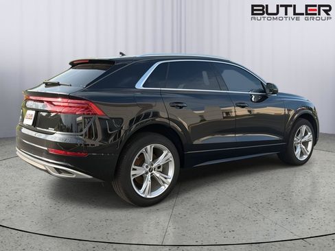 Used 2023 Audi Q8 Premium Plus AWD/4WD image 6