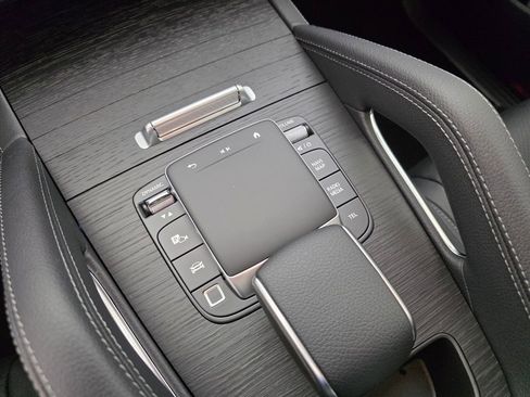 New 2026 Mercedes-Benz GLE 350 4MATIC image 16