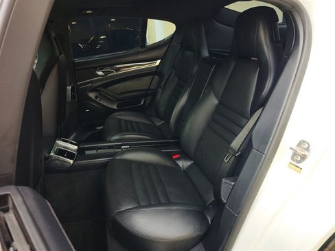 Used 2014 Porsche Panamera AWD/4WD image 27