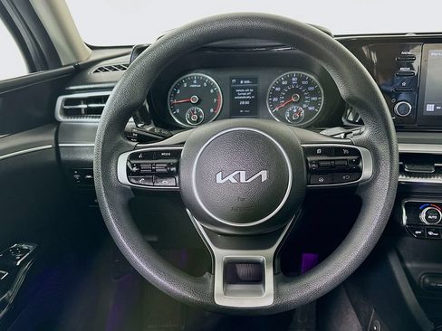 Used 2022 Kia K5 LXS FWD image 18