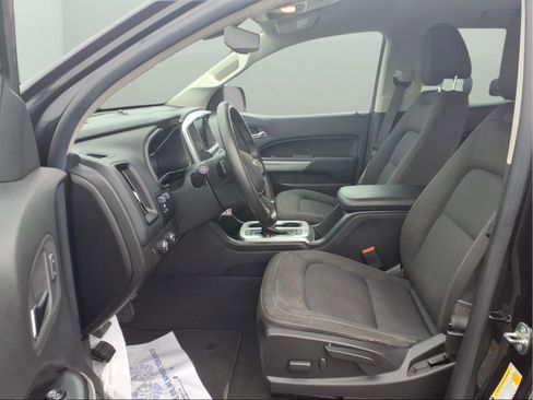 Used 2019 Chevrolet Colorado LT w/ LT Convenience Package image 23