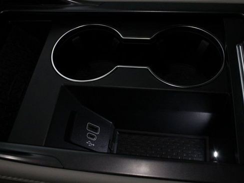 New 2026 Lincoln Nautilus Reserve AWD/4WD image 43