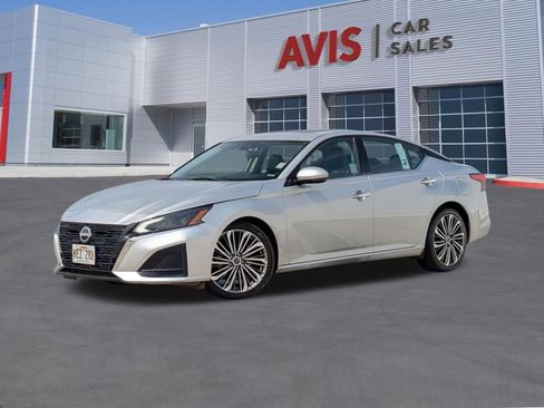 Used 2023 Nissan Altima 2.5 SL FWD image 1