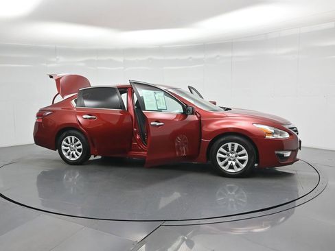 Used 2015 Nissan Altima 2.5 S w/ Power Driver Seat Package image 31