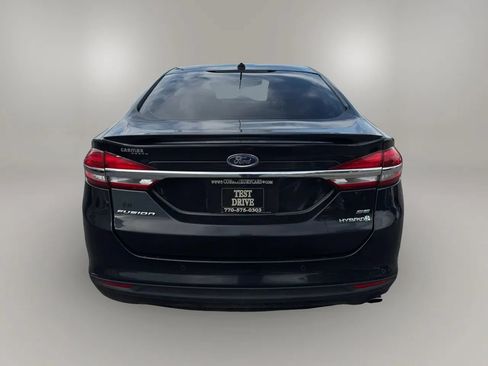 Used 2017 Ford Fusion SE w/ Equipment Group 601A FWD image 10